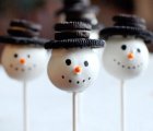 Ideen für weihnachtliche Cakepops - die schmecken sogar dem Weihnachtsmann!